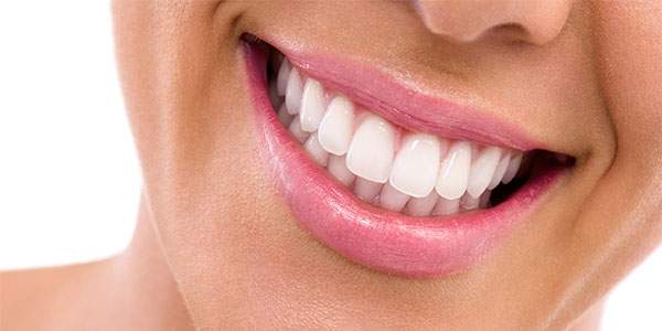 مرتب کردن دندان ها بدون ارتودنسی
