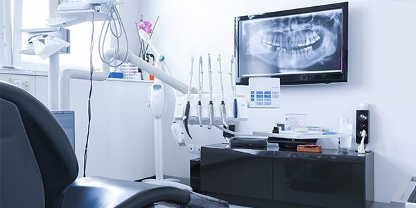 مرکز عکسبرداری از دندان